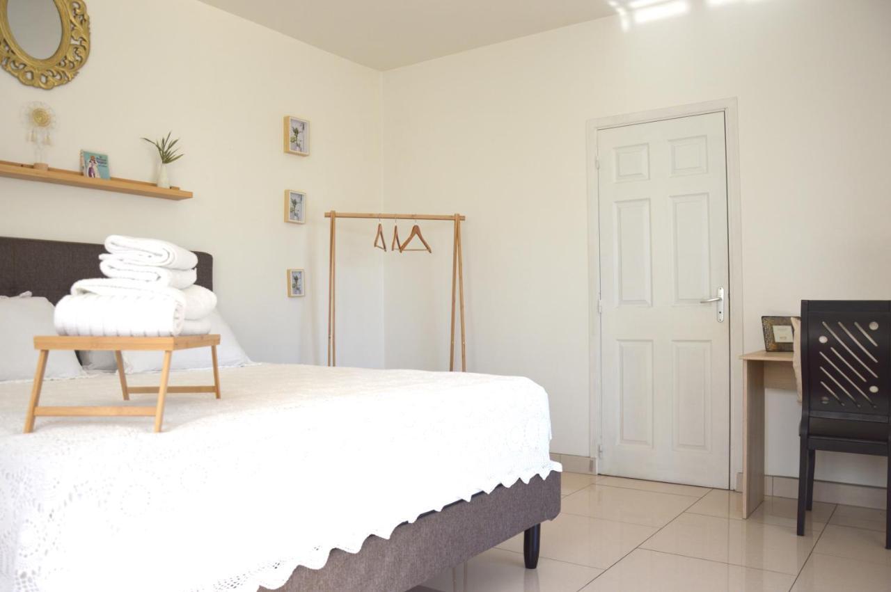 La Maison Blanche, Luxurious & Comfy パペーテ エクステリア 写真